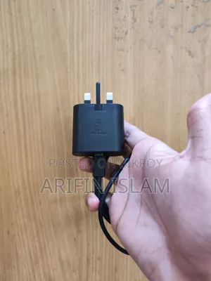 ব্যবহৃত স্যামসাং ২৫ওয়াট সুপার ফাস্ট চার্জার