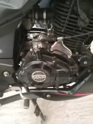 বাজাজ পালসার ১৫০ ২০২৩ ব্ল্যাক