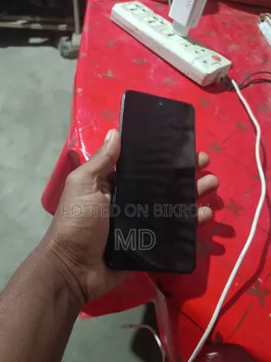 টেকনো স্পার্ক ২০সি ১২৮ জিবি ব্লু