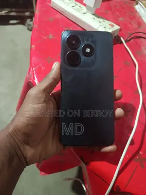 টেকনো স্পার্ক ২০সি ১২৮ জিবি ব্লু