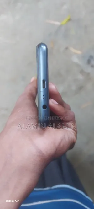 Realme 64 GB Black