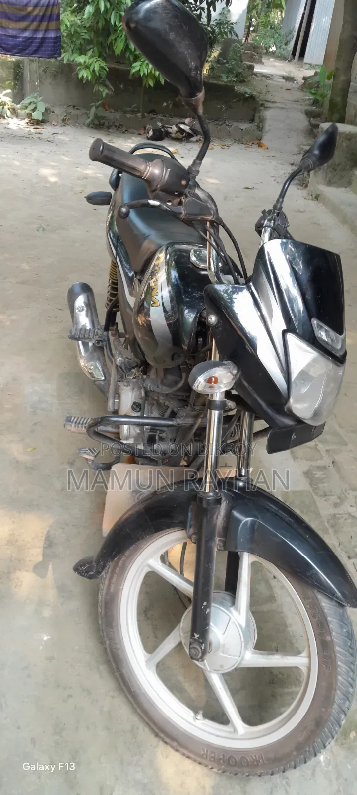বাজাজ প্লাটিনা ১০০ ২০১৮ কালো