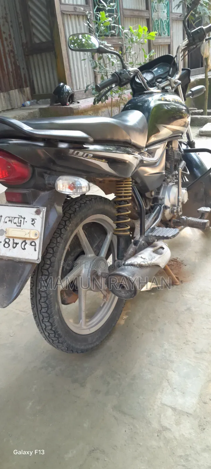 বাজাজ প্লাটিনা ১০০ ২০১৮ কালো