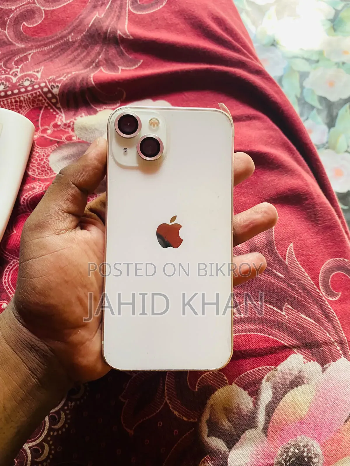 অ্যাপল আইফোন ১৩ ১২৮ জিবি হোয়াইট