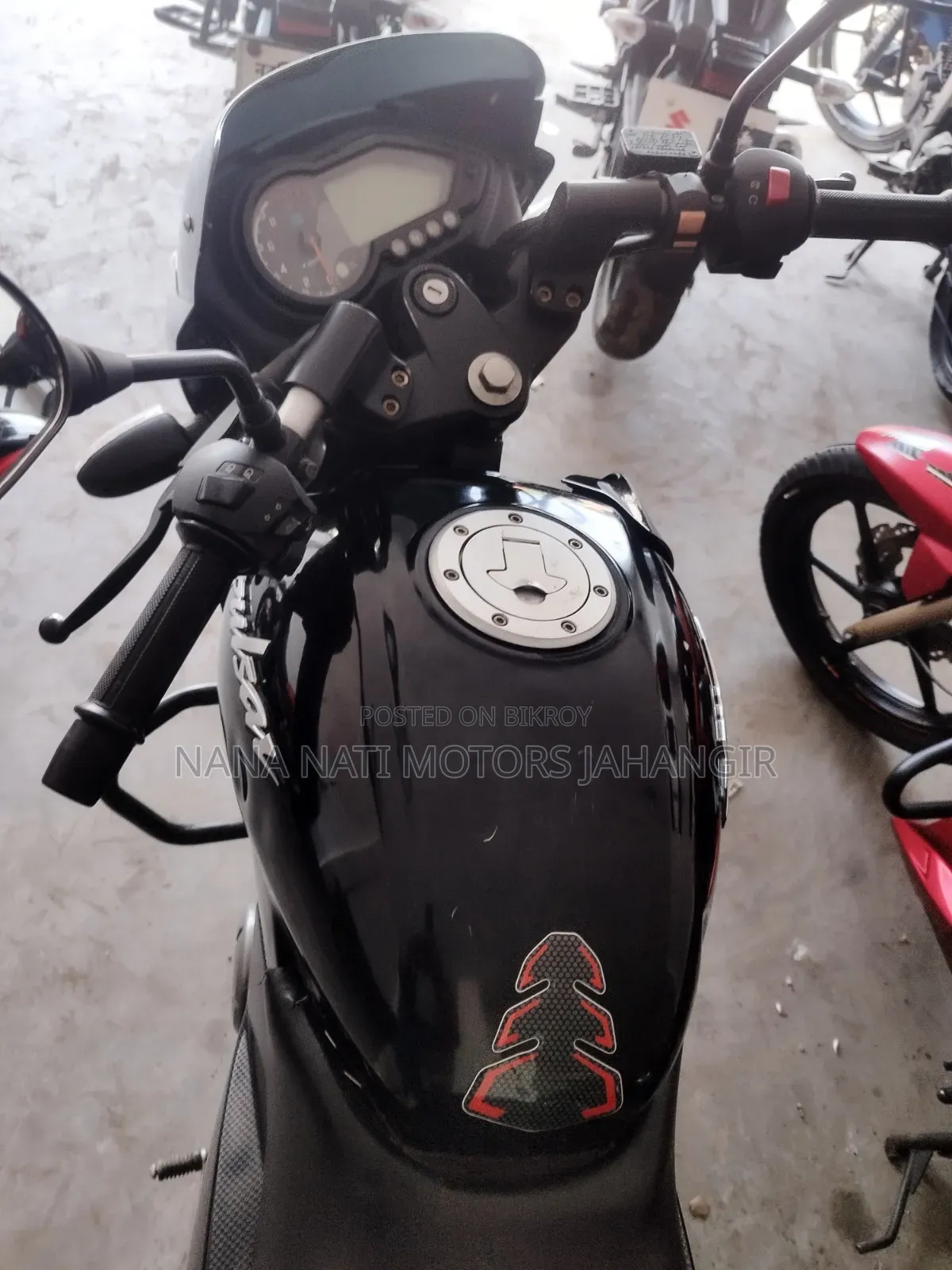 Bajaj Pulsar 150 2022 Black