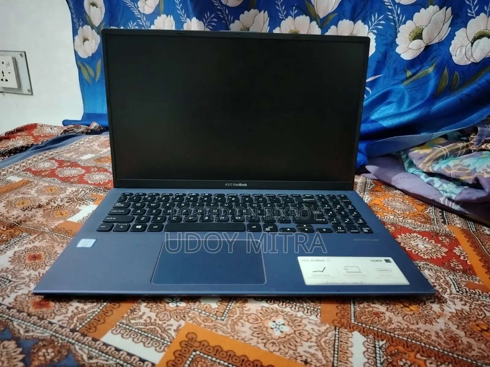 Laptop Asus Vivobook 15 4GB Intel Core 3 SSD 1T