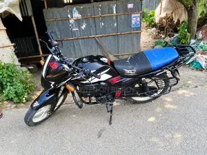 ভিক্টরি হ্যামার ২০১৩ কালো