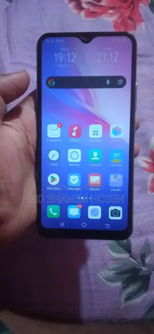 Vivo Y11 32 GB Blue