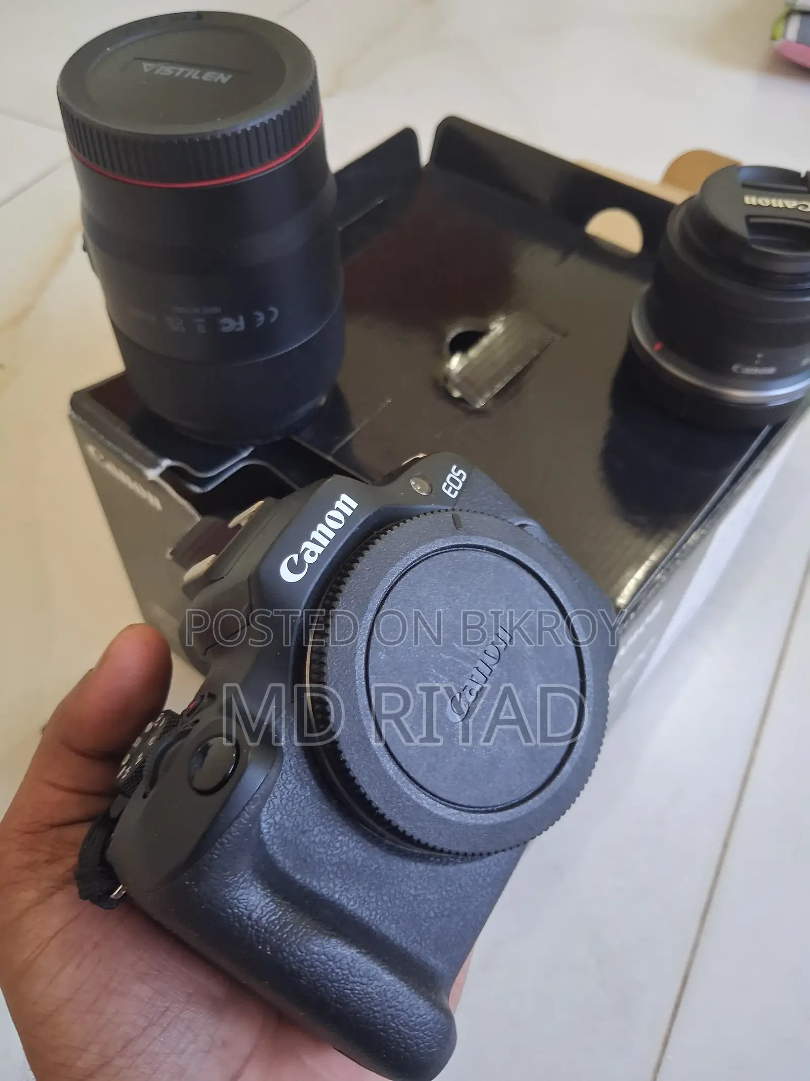 Canon R100 (Japan) Combo With Lenses