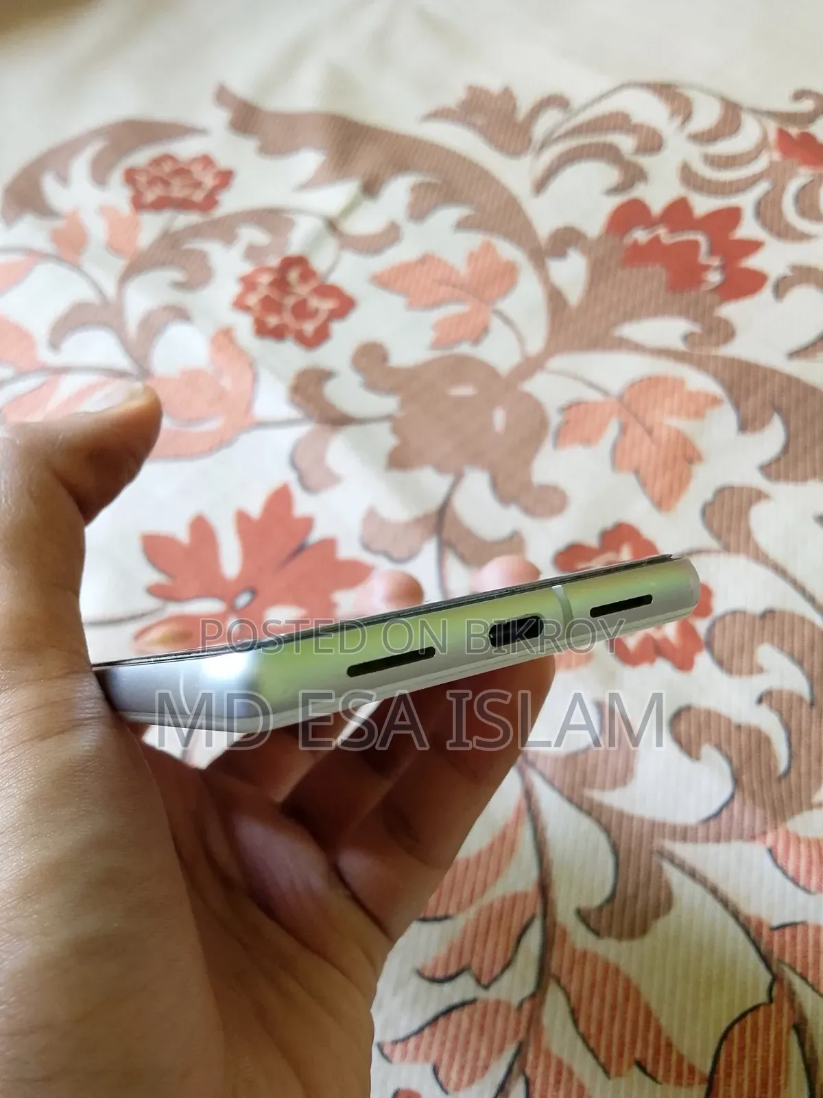 গুগল পিক্সেল ৭ ১২৮ জিবি হোয়াইট