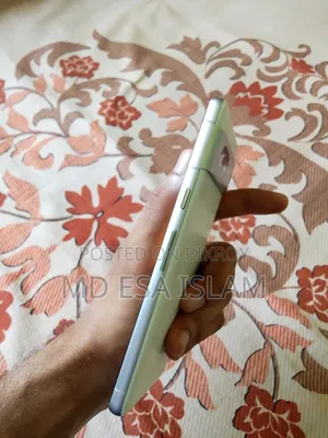 গুগল পিক্সেল ৭ ১২৮ জিবি হোয়াইট