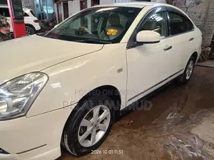 Nissan Bluebird 2008 Pearl