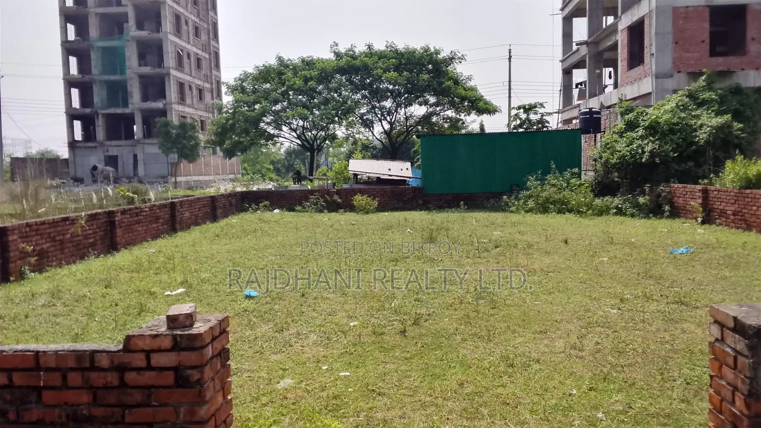 L Block, 5 katha (corner) plot for sale in Bashundhara, Baridhara.