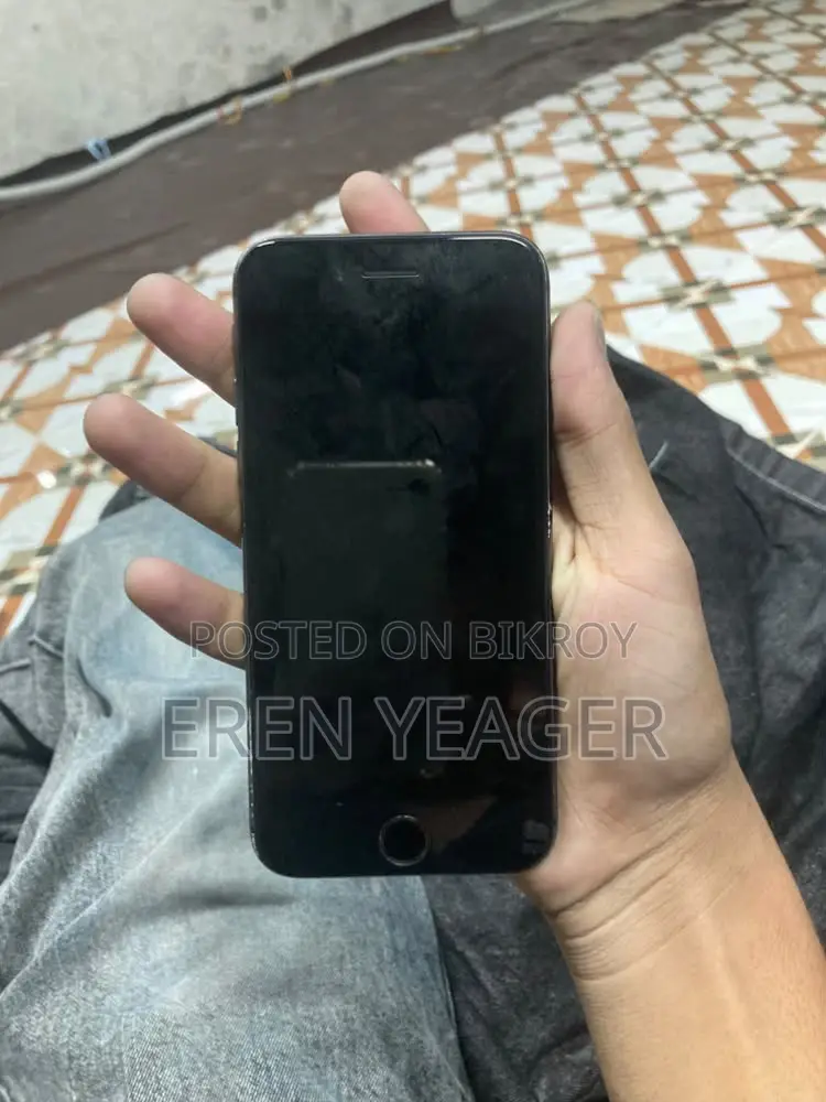 Apple iPhone 8 64 GB Black