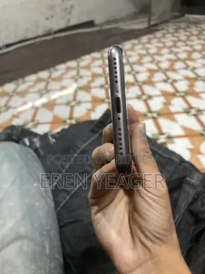 Apple iPhone 8 64 GB Black
