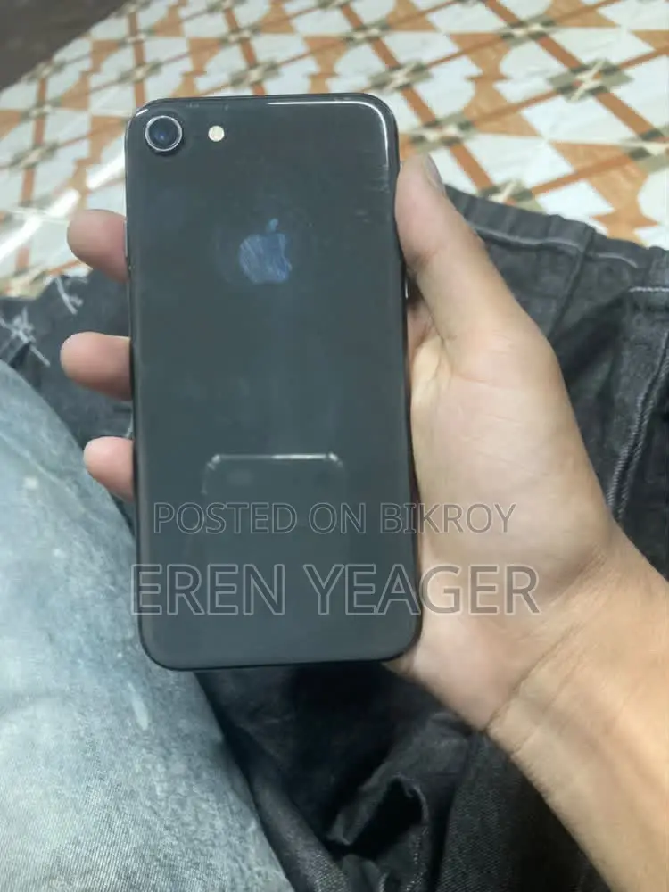 Apple iPhone 8 64 GB Black