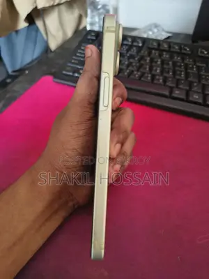 Apple iPhone 15 Plus 128 GB Green