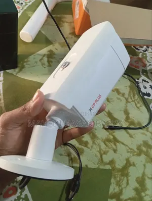 সিপি প্লাস সিপি-ইউভিসি-টিএ৪০আর৮ ৪ এমপি আইআর ৮০ মিটার বুলেট ক্যামেরা