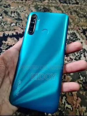 রিয়েলমি ৫আই ৬৪ জিবি নীল