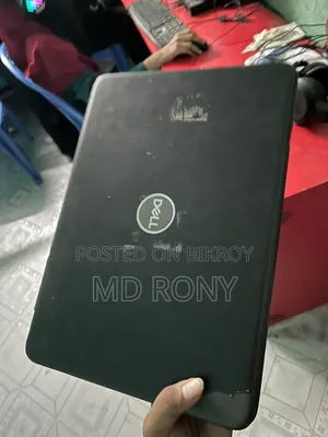 Laptop Dell Latitude 3300 8GB Intel Core i5 Hard Disk Drive 128GB