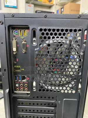 Desktop Computer Gigabyte 8GB Intel Core i7 SSD 256GB