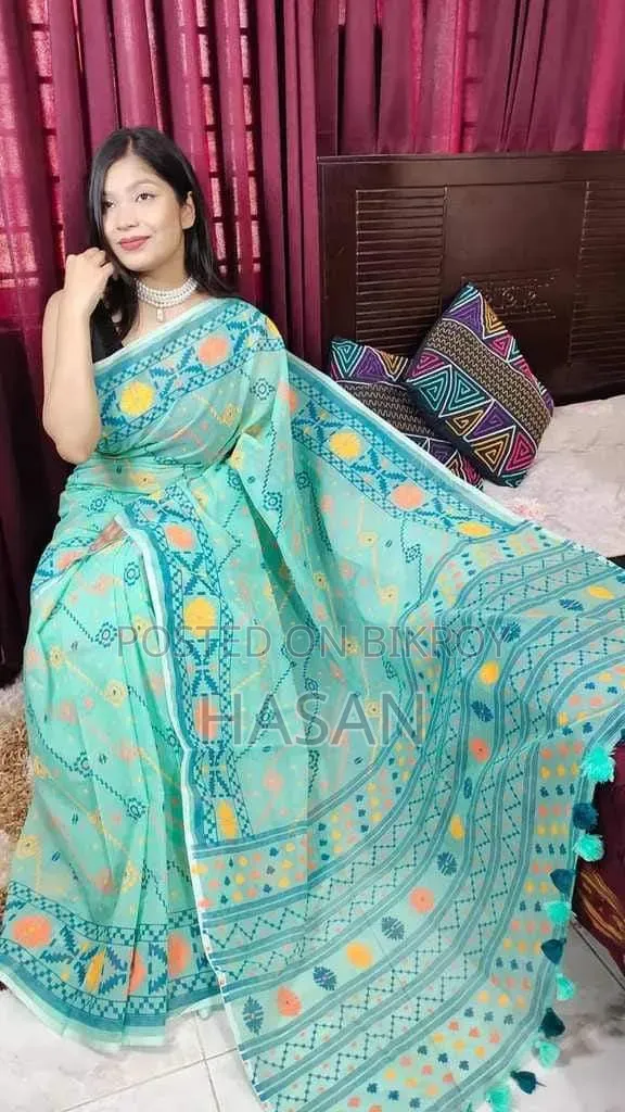 হাফ সিল্ক স্ক্রিন প্রিন্ট শাড়ি