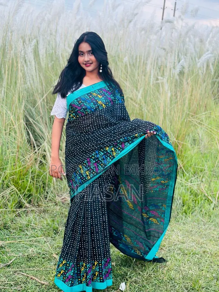 হাফ সিল্ক স্ক্রিন প্রিন্ট শাড়ি