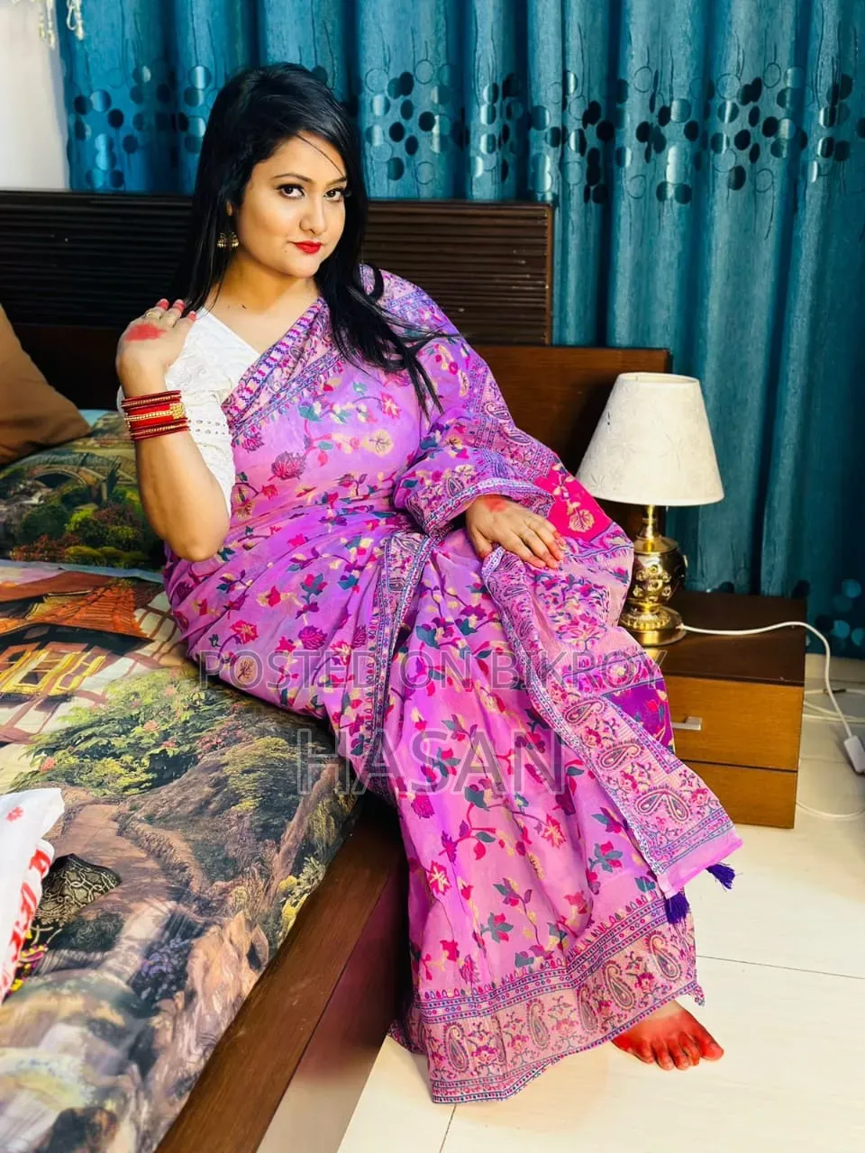 হাফ সিল্ক স্ক্রিন প্রিন্ট শাড়ি