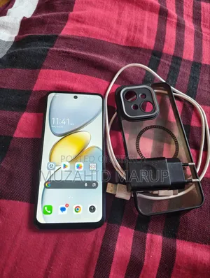 আইটেল ৪ জিবি কালো
