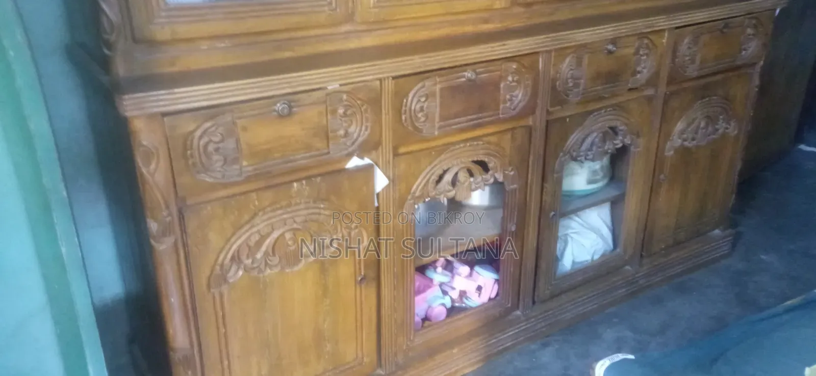Mahogany Wood Bed, Teak Wood Showcase, Adult Bicycle