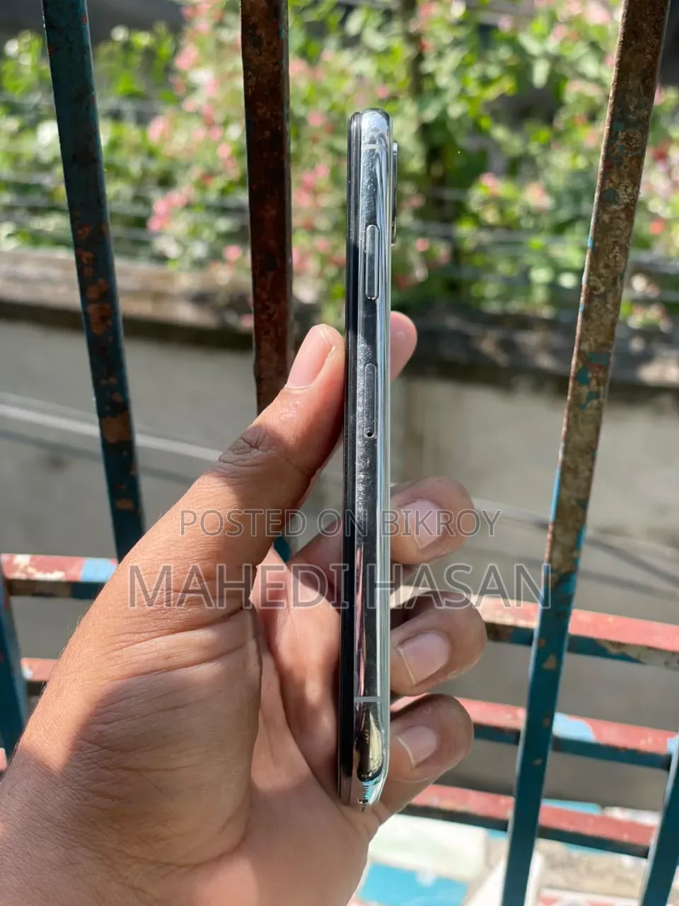 Apple iPhone X 64 GB Black