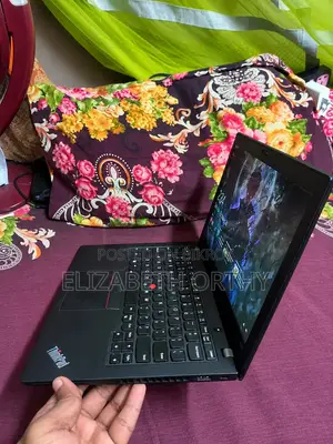 Laptop Lenovo ThinkPad X280 16GB Intel Core i5 SSD 256GB