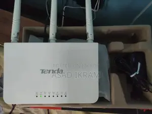 Tenda F3 300Mbps Wi-Fi Router