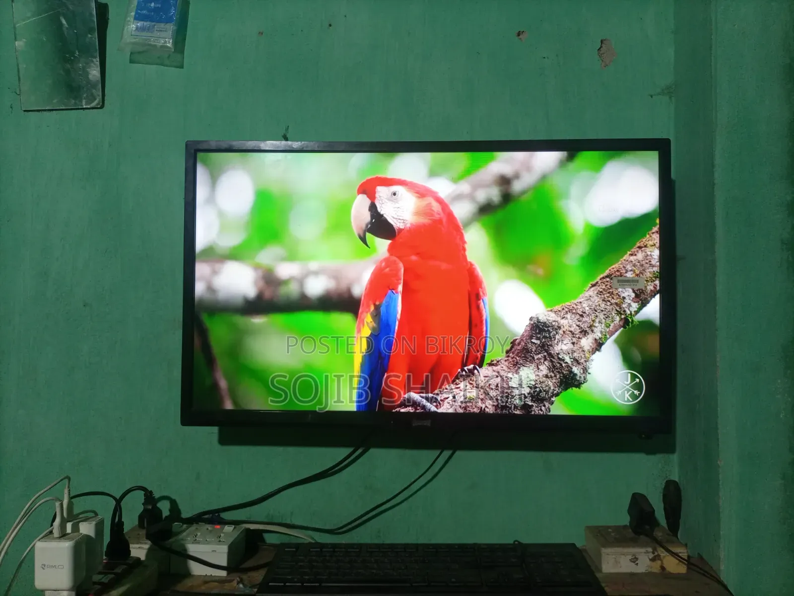 ৩২ ইঞ্চি স্মার্ট টিভি বিক্রি হবে