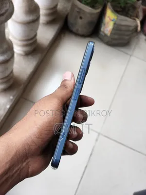 ভীভো ওয়াই১৯এস ১২৮ জিবি ব্লু