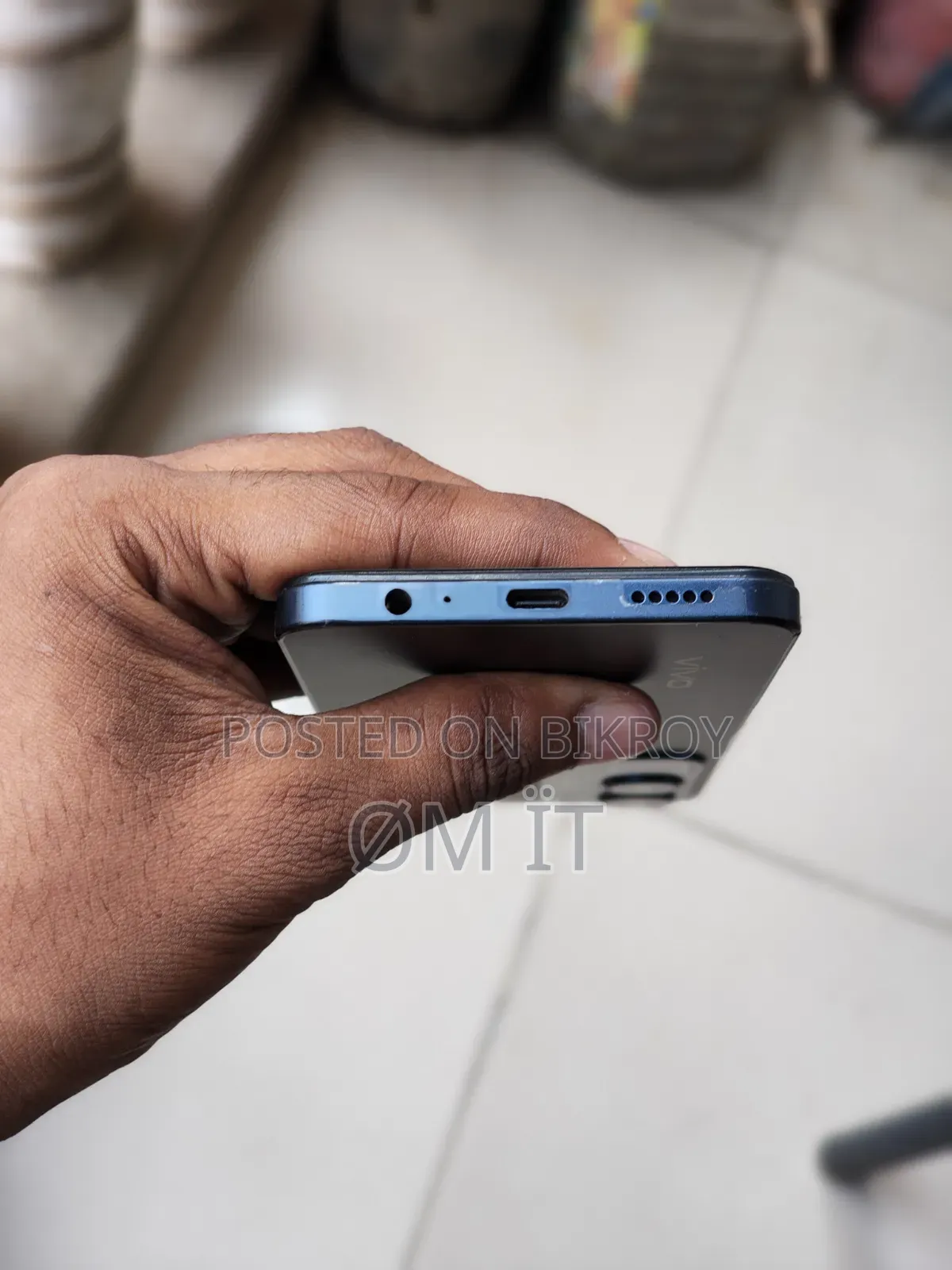ভীভো ওয়াই১৯এস ১২৮ জিবি ব্লু