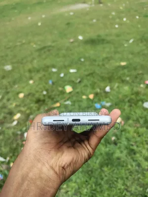 গুগল পিক্সেল ৭ ১২৮ জিবি হোয়াইট
