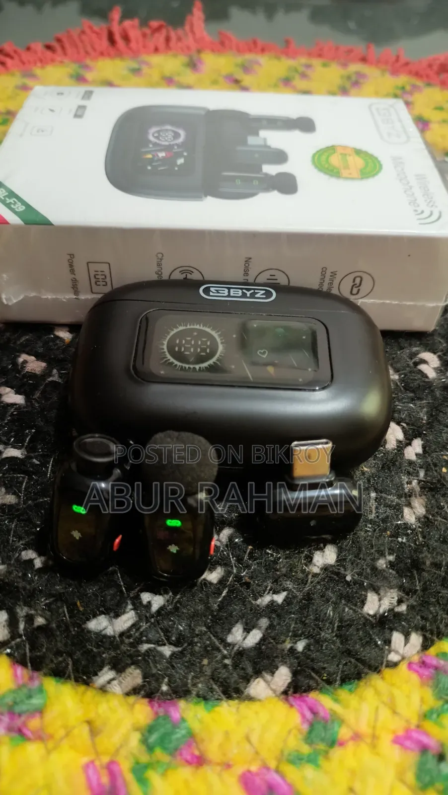 SBEYZ BL-F39 Dual Wireless Microphone