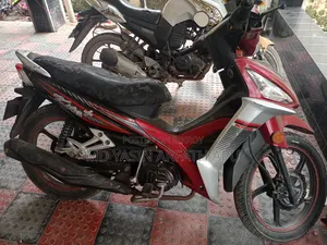 মোটরসাইকেল ২০০০ ব্ল্যাক