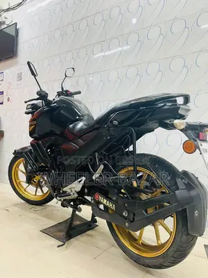 ইয়ামাহা এফজেডএস ভি৩ ২০২৩ ব্ল্যাক
