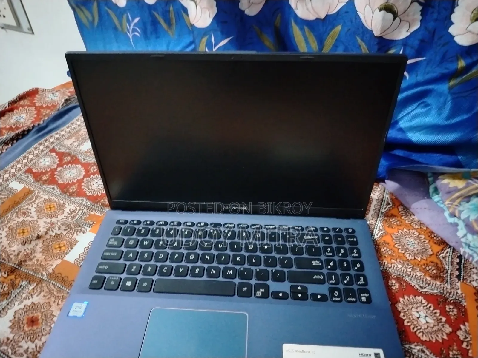 Laptop Asus Vivobook 15 4GB Intel Core 3 SSD 1T