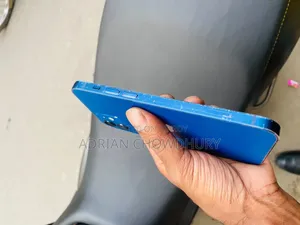 Apple iPhone 12 64 GB Blue