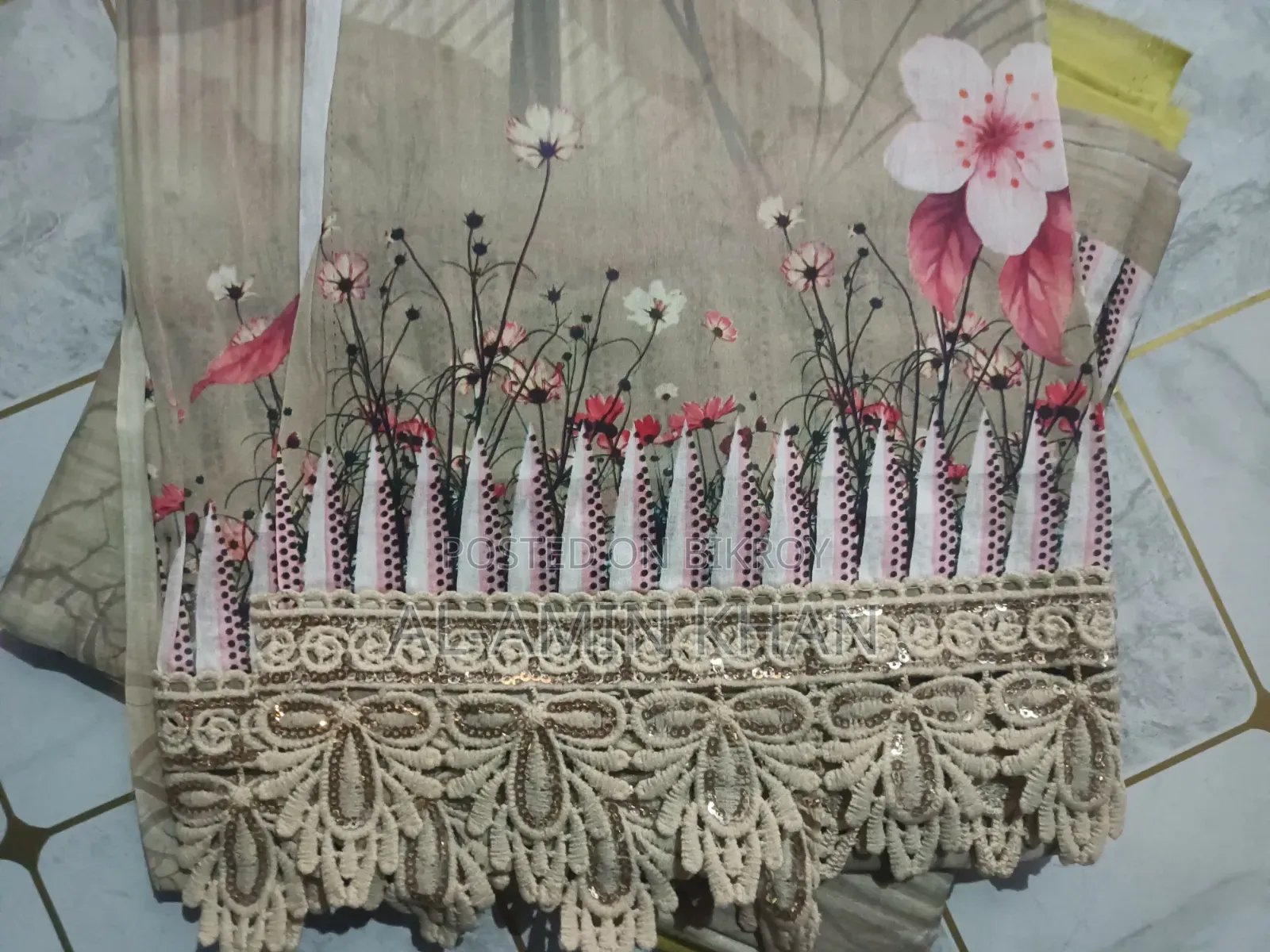 Beautiful Design Three-Piece for Sale