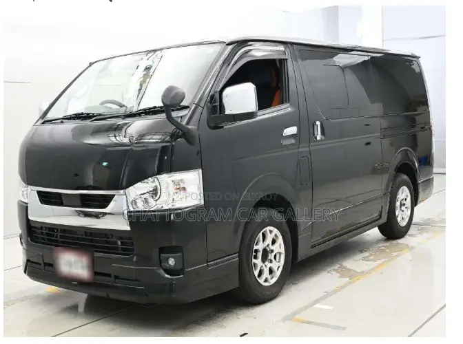 Toyota HiAce 2022 Black