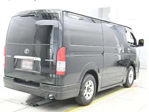 Toyota HiAce 2022 Black