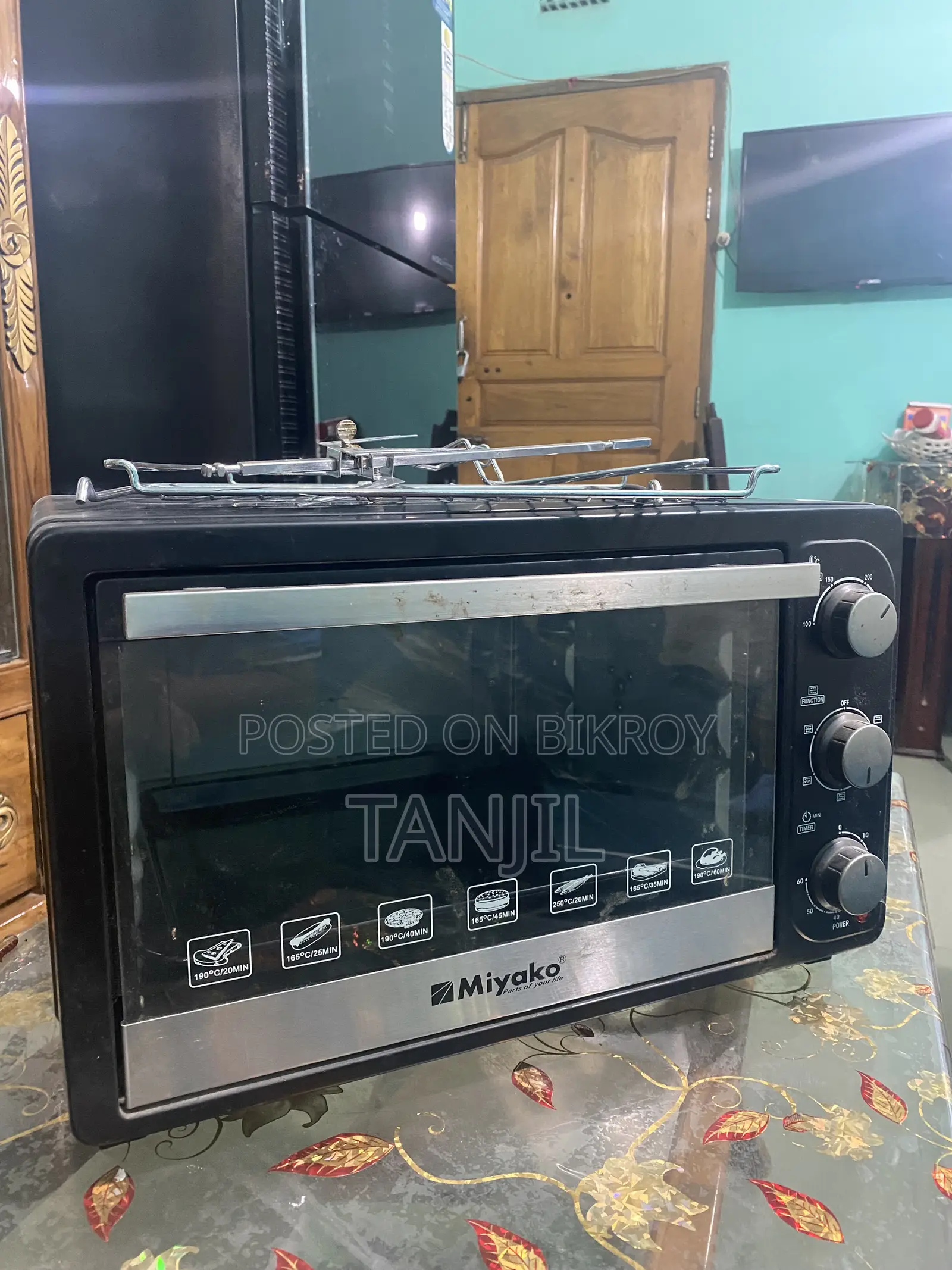 Miyako MT-280R Electric Toaster Oven