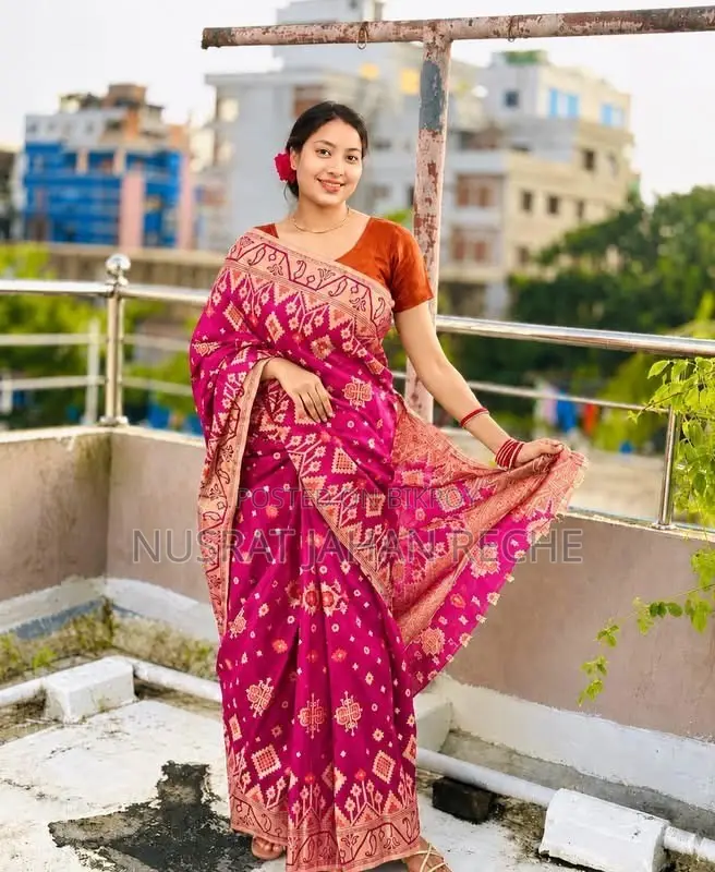 Zari Jamdani Saree