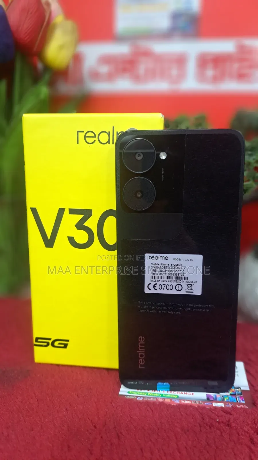 Realme V30 128 GB Black