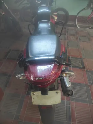 টিভিএস মেট্রো ২০২২ লাল