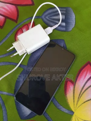 Vivo Y21 64 GB White
